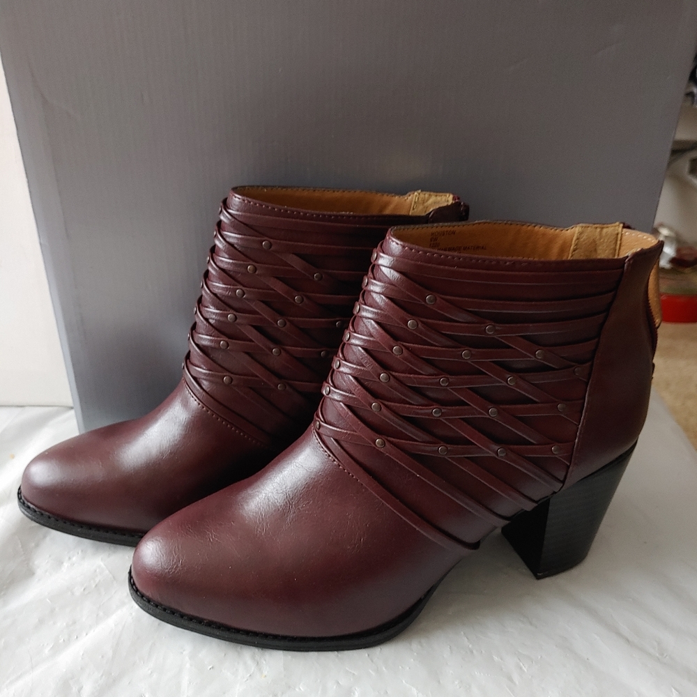 Avenue boots houston burgundy